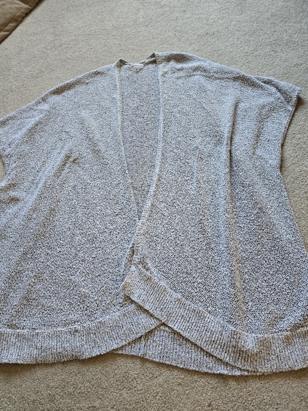 Community by Aritzia Oversized Knit Sweater Size M/L